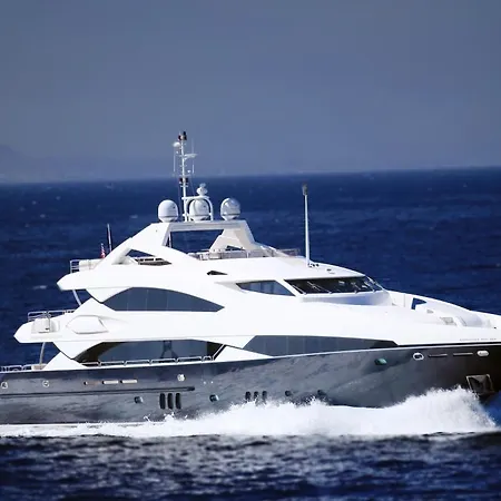 Bateau-hôtel Baracuda